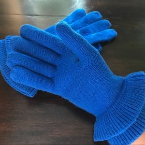 Turquoise Blue Talbots Ruffle Gloves
